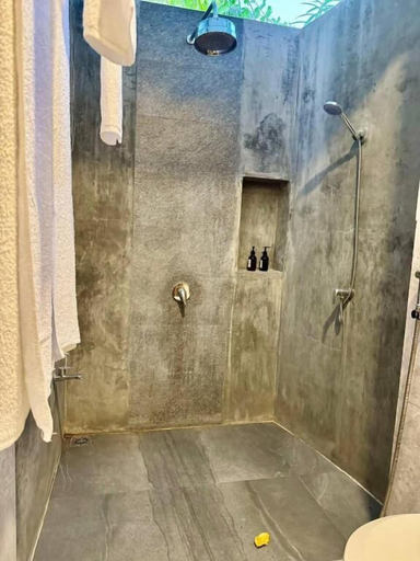 Bathroom 3, Seascape Retreats Dhigurah