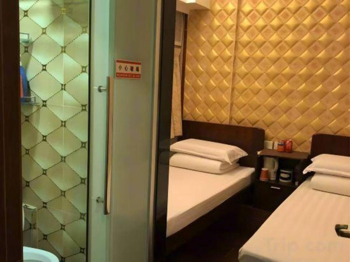 Bedroom 4, Wang Kei Hostel, Kowloon