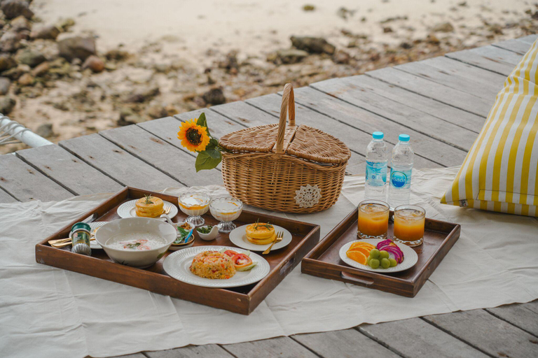 Food & Drinks 5, Cape Haven Koh Larn, Pattaya