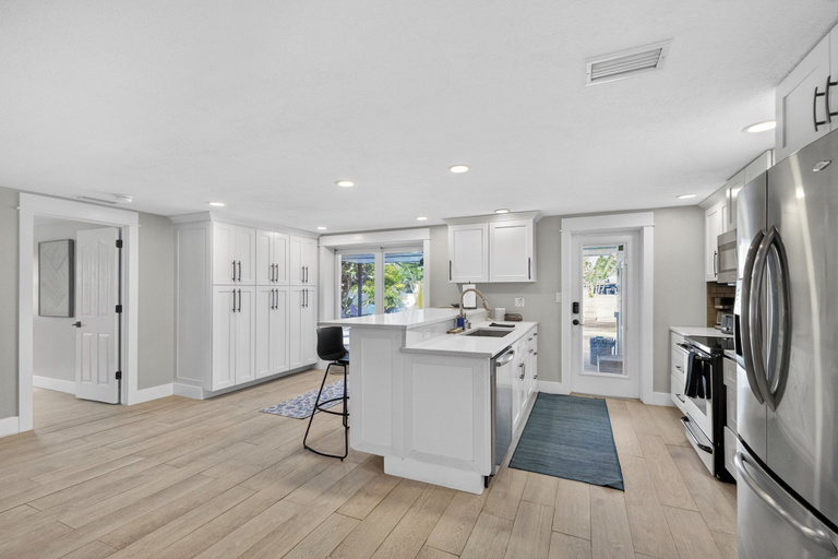 Others 5, Luxury Pool Retreat near Siesta Key, Sarasota