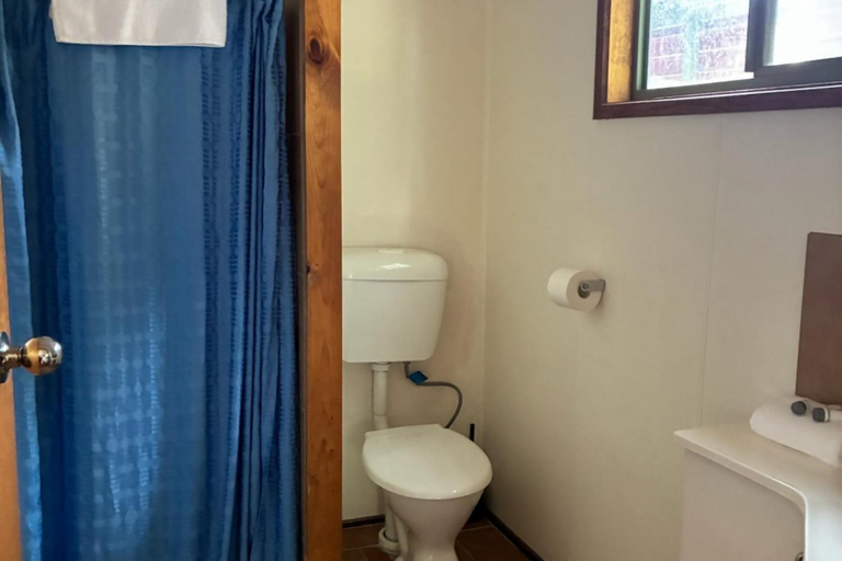 Bathroom 4, Otways Tourist Park, Colac-Otway - South