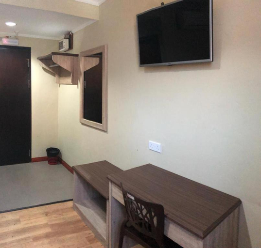 Others 4, Hotel Perdana, Lawas