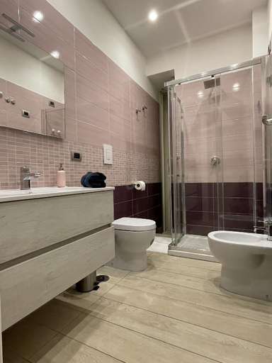 Bathroom 4, Perlablu in Centro, Napoli