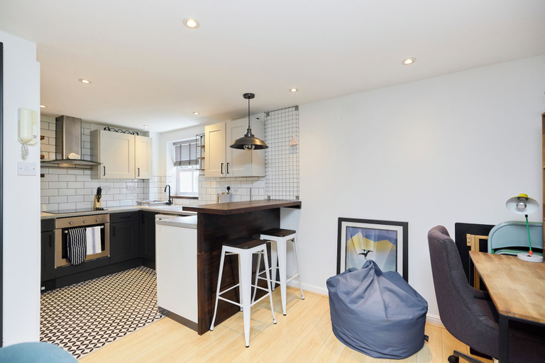 Private kitchen 4, Meet Me in Willesden Green, London