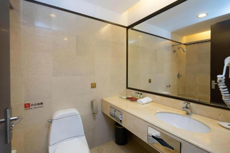 Bathroom 5, Metropolitan Hotel, Dongguan