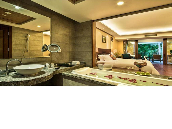 Bathroom 4, Sanya Luhuitou Guesthouse & Resort, Sanya