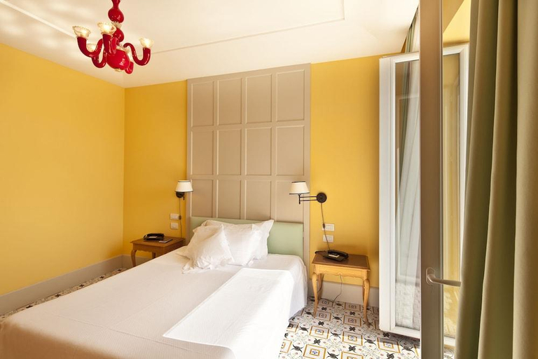 Bedroom 3, Hotel La Reginella Resort & Spa, Napoli