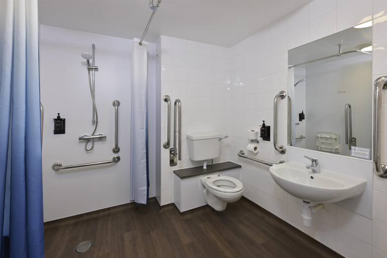 Bathroom 4, Travelodge Durham, Durham
