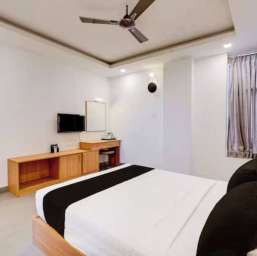 Room 3, NA Grand, Thiruvallur