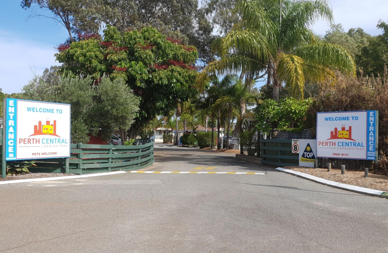 Public Area, Central Caravan Park, Perth