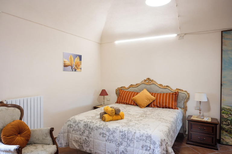 Bedroom 4, ACERO ROSSO, Asti