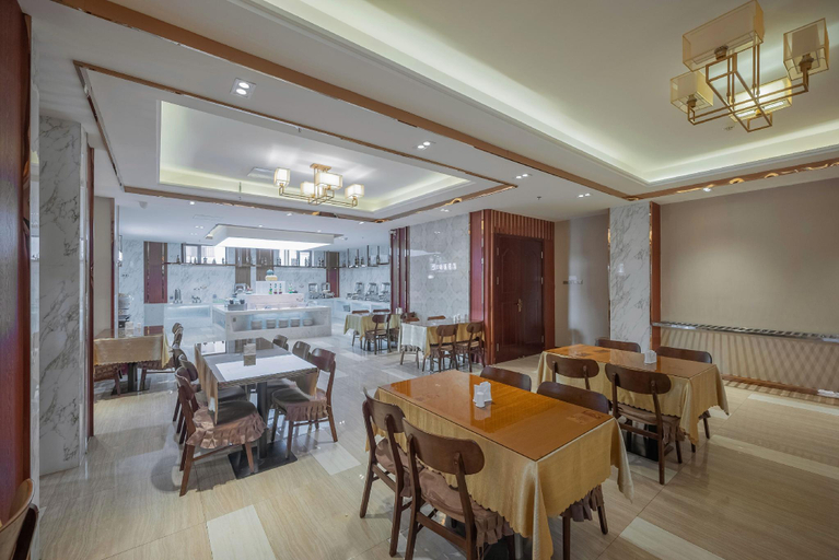 Food & Drinks 5, Starway Hotel Jiayuguang Fangte Silk Road Huashen, Jiayuguan