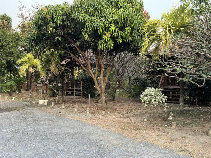 Others 4, Maingam Resort, Si Prachan