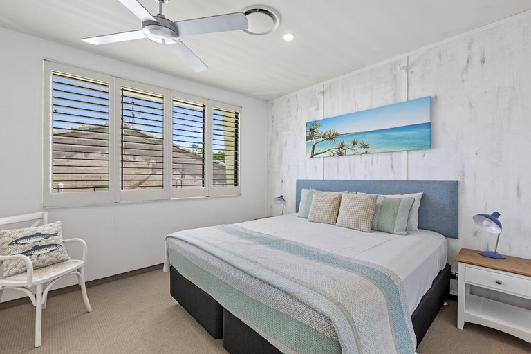 Bedroom 2, Noosa Village River Resort, Noosa - Noosa-Noosaville