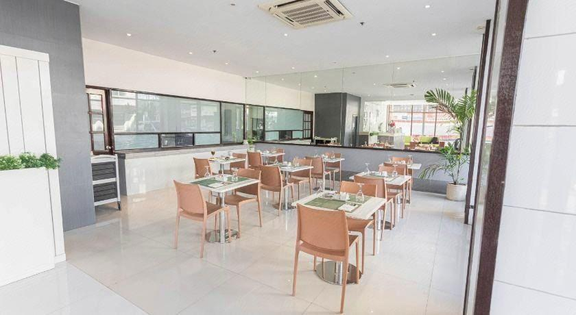 Food & Drinks 4, Hotel Canelsa, Tacloban City