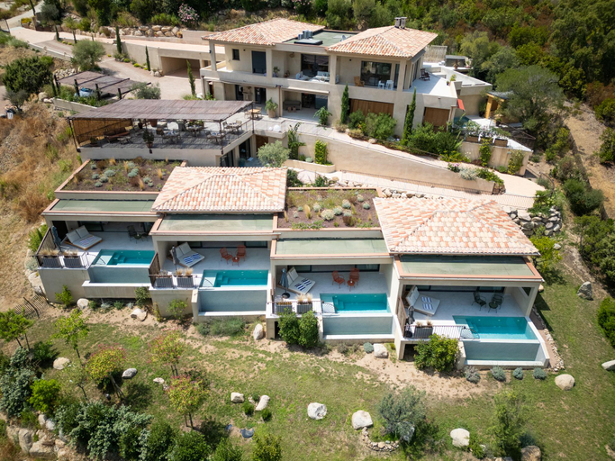 Exterior & Views 2, Hôtel & Spa A Cala - Suites piscines privées - Adults only, Corse-du-Sud