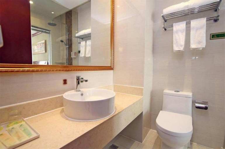 Bathroom 4, Vienna Hotel (Shenzhen University City Store), Shenzhen