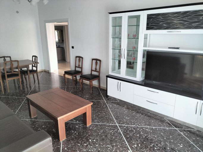 Others 4, Serravalle Apartment, Alessandria
