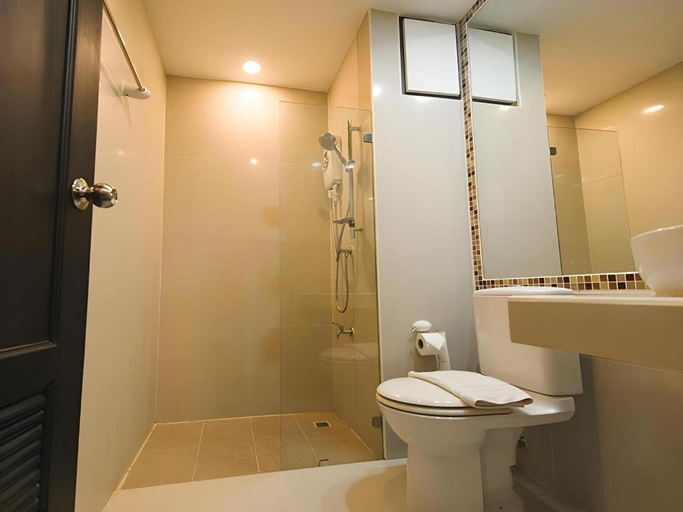 Bathroom 3, B2 Resort Boutique and Budget Hotel, Muang Chiang Mai