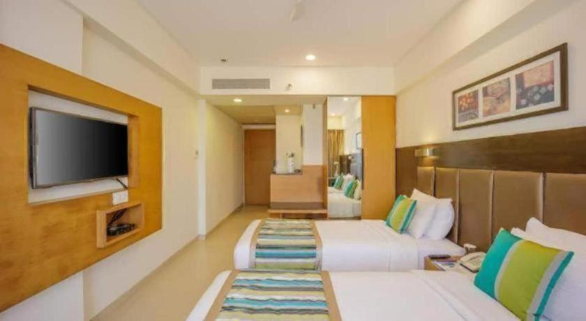 Bedroom 2, Hotel Orion Premiere, North Goa