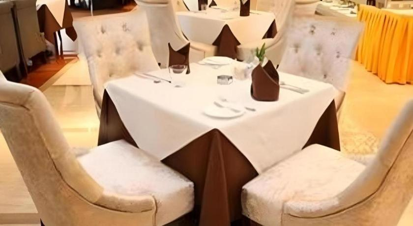 Food & Drinks 5, Zhongshan Huahong Hotel, Zhongshan