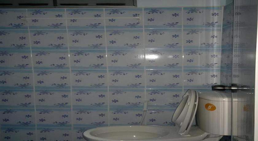 Bathroom 3, Wattana Hill Resort , Sattahip