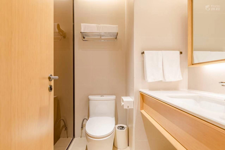 Bathroom 3, Ji Hotel (Tai'an Dongyue Street Daimiao), Tai'an