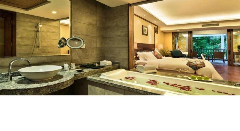Bathroom 4, Sanya Luhuitou Guesthouse & Resort, Sanya