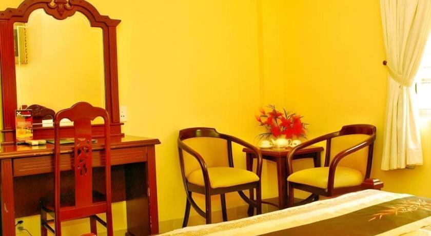 Others 5, Hoa Long Hotel, District 1