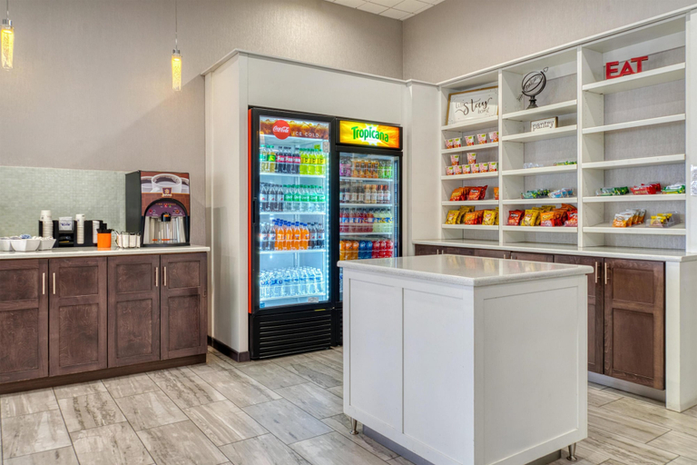 Food & Drinks 5, Best Western Fairfax, Fairfax City