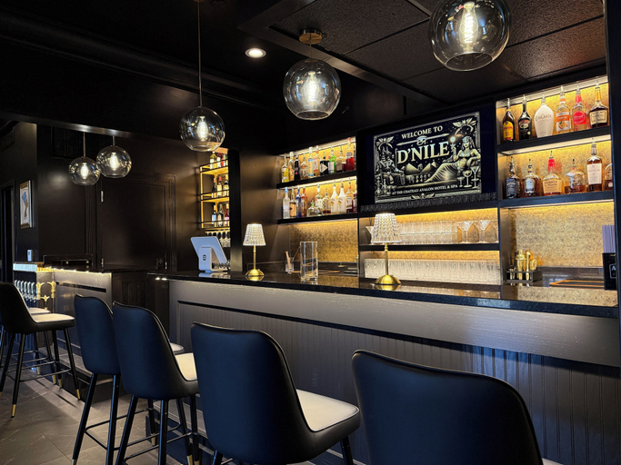 Food & Drinks 5, Chateau Avalon Hotel & Spa, Kansas City
