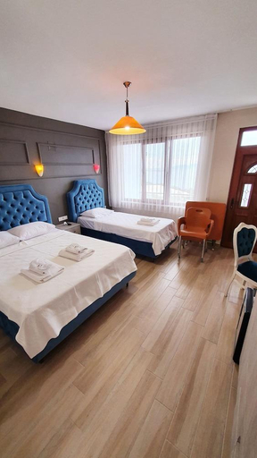 Bedroom 2, Assos Nazan Motel Restoran Beach, Ayvacık