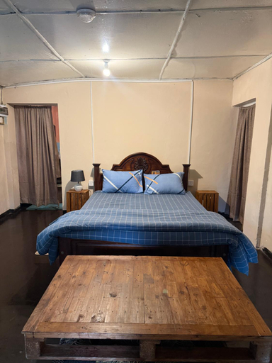 Bedroom 4, Blackpool Farm House, Nuwara Eliya