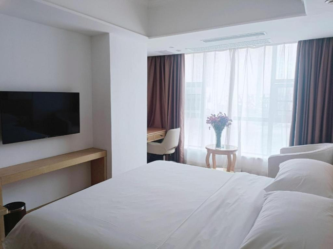 Bedroom 2, Vienna Hotel Yueyang East Station, Yueyang