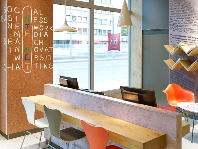 Public Area 3, ibis Koeln Centrum, Köln