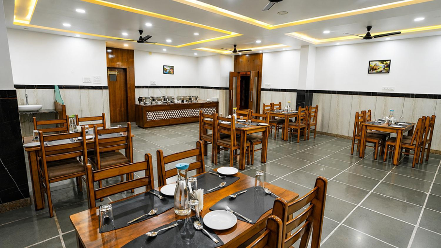 Food & Drinks 4, Dream Hills Resort, Udaipur