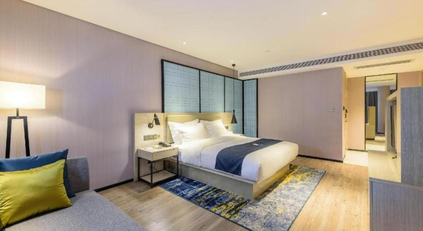 Bedroom 2, Echarm Hotel Nanning Baisha Avenue Tingjiang Interchange BBK, Nanning