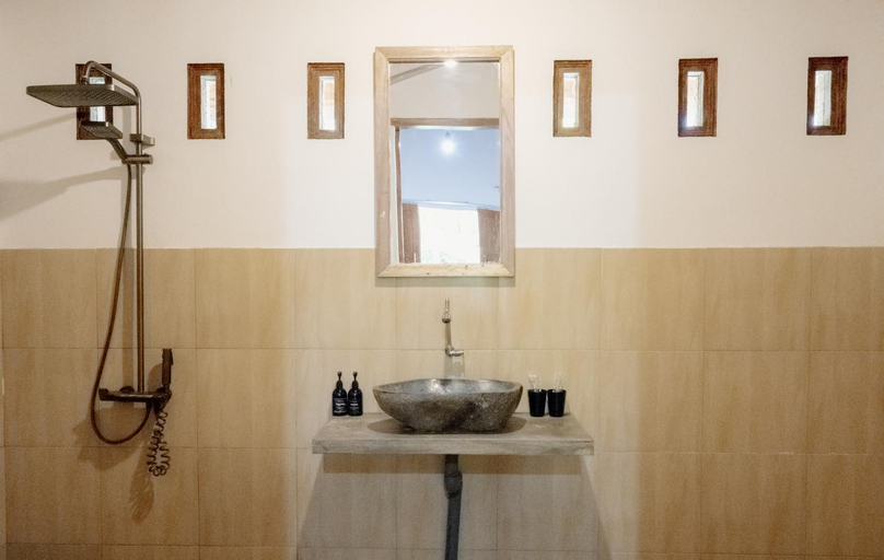 Bathroom 4, Nea Cottage Lombok, Lombok