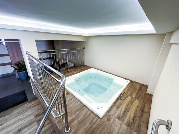 Bathroom 3, Evian Thermas Residence, Caldas Novas