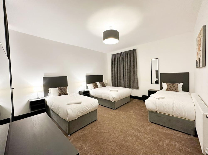 Bedroom 1, Mulberry Aparthotel, Newcastle upon Tyne