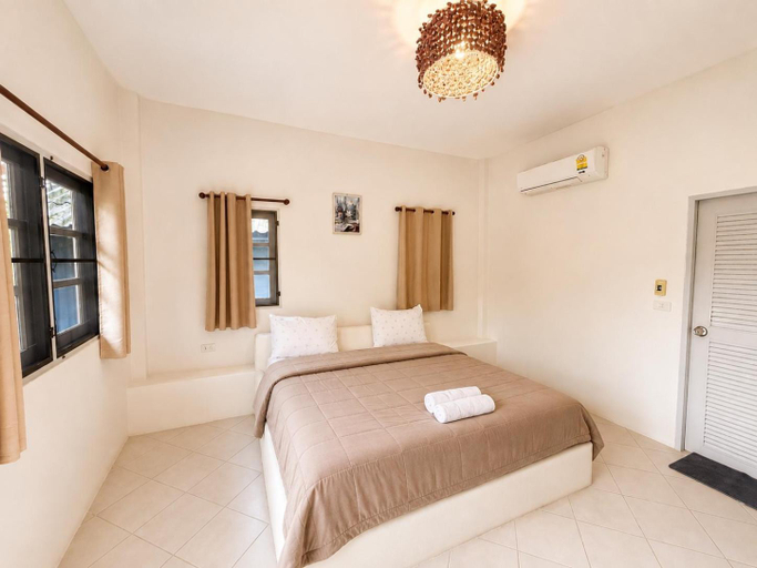 Bedroom 4, Baan Suan Rojjana, Muak Lek