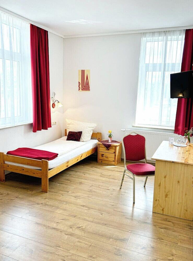 Bedroom 2, Furstenhof Landgasthaus & Hotel, Erfurt