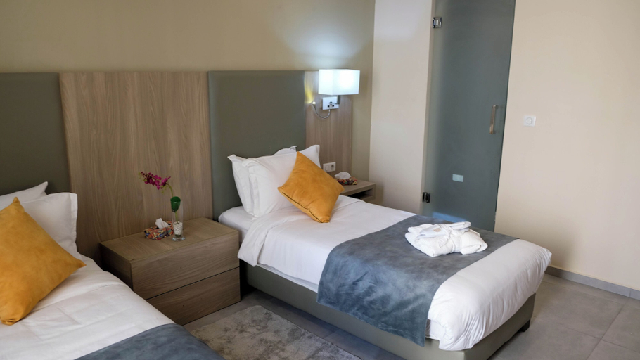 Room 5, EVASION by LIBERTE, Oran