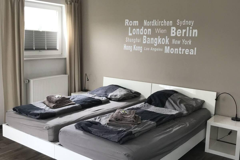 Bedroom 4, Hostel Hamm by Geronimo, Hamm