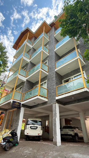 Entrance 3, Hotel Rudra Grand, Kullu