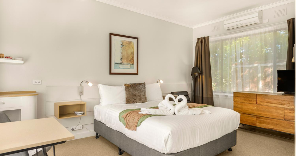 Bedroom 2, Buffalo Motel and Country Retreat, Alpine - East