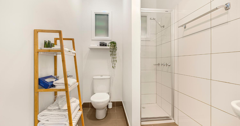 Bathroom 3, Buffalo Motel and Country Retreat, Alpine - East