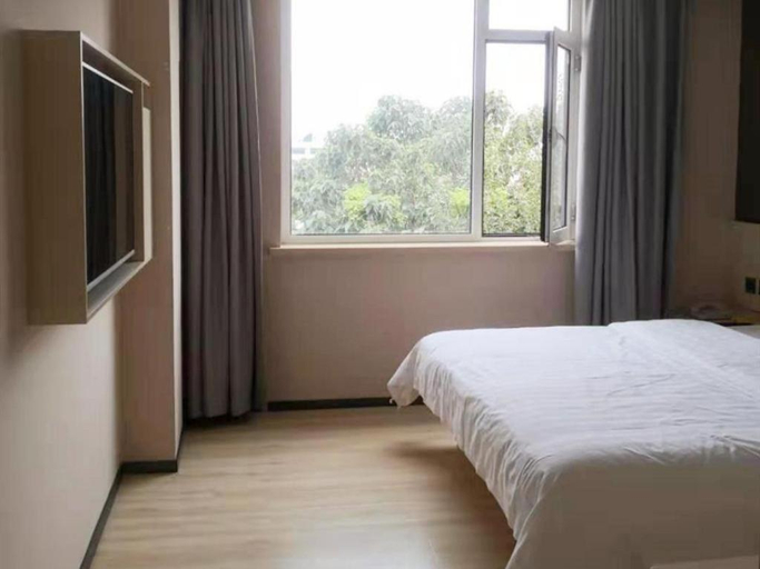 Bedroom 3, 7Days Premium Dalian Airport, Dalian