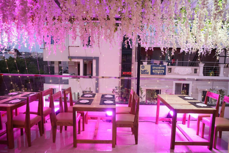 Food & Drinks, The Hotel Phoenix, Indore