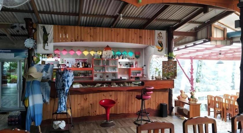 Food & Drinks 5, The Sunshine Resort, K. Ko Kut